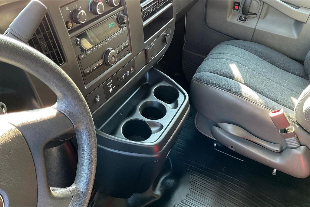 Used 2025 GMC Savana 2500 Van