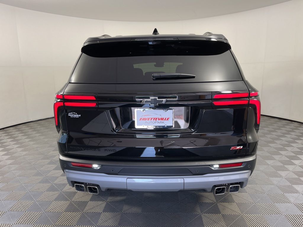 2024 Chevrolet Traverse Z71 13