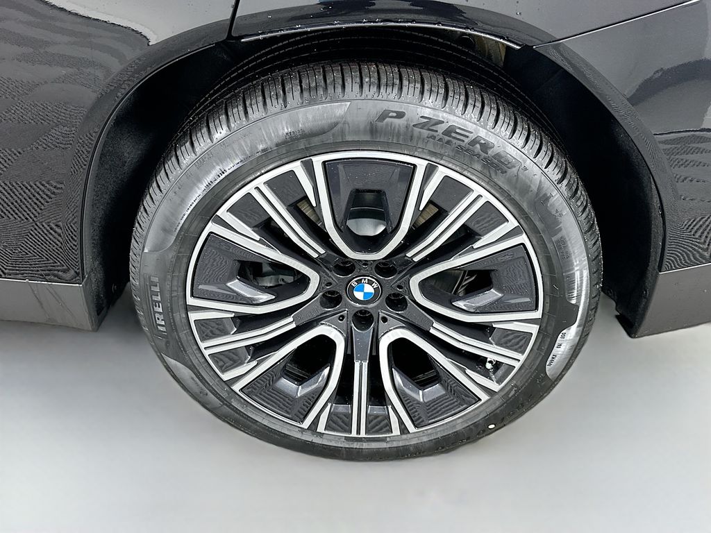 Thumbnail: 2026 BMW X3 - 23