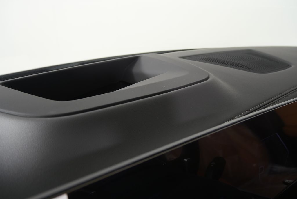 Thumbnail: 2026 BMW X7 - 20