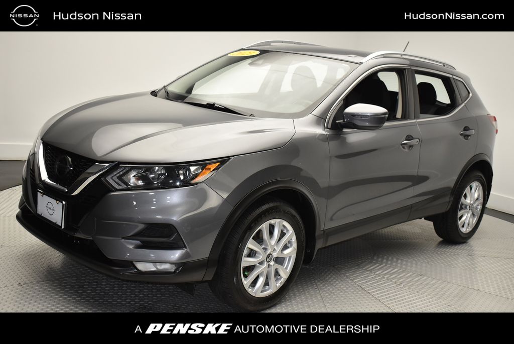 Thumbnail: 2021 Nissan Rogue Sport - 1