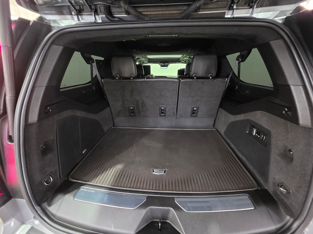 2023 Cadillac Escalade ESV Sport Platinum