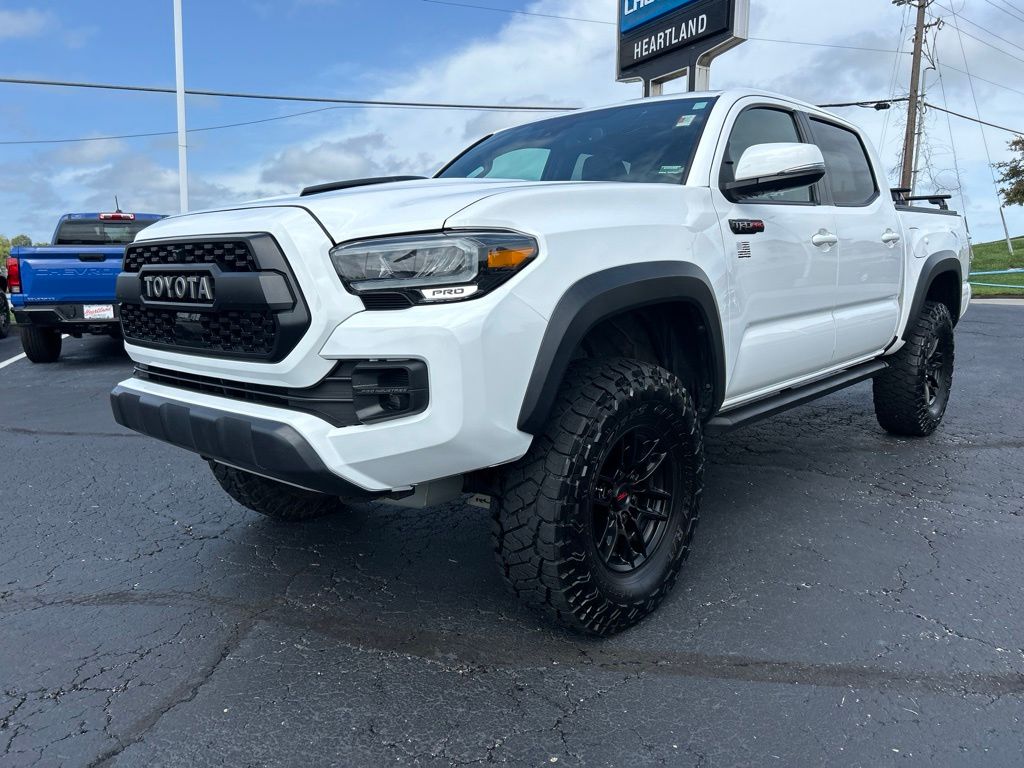 Super White 2020 Toyota Tacoma Pickup Truck Four-Wheel Drive 6-Speed Automatic
