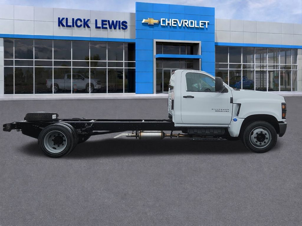 2023 Chevrolet Silverado 4500HD Work Truck - 5