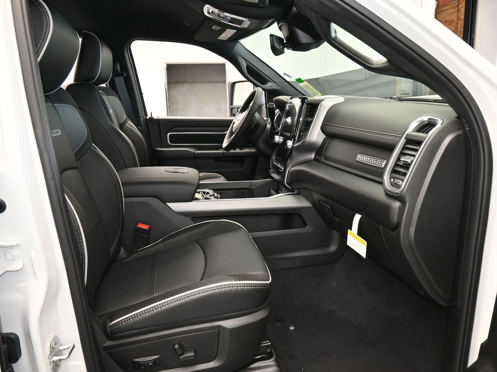New 2026 Bright White Clearcoat Ram Laramie image 48
