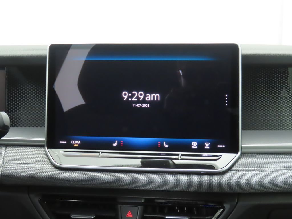 Thumbnail: 2026 Volkswagen Tiguan - 14