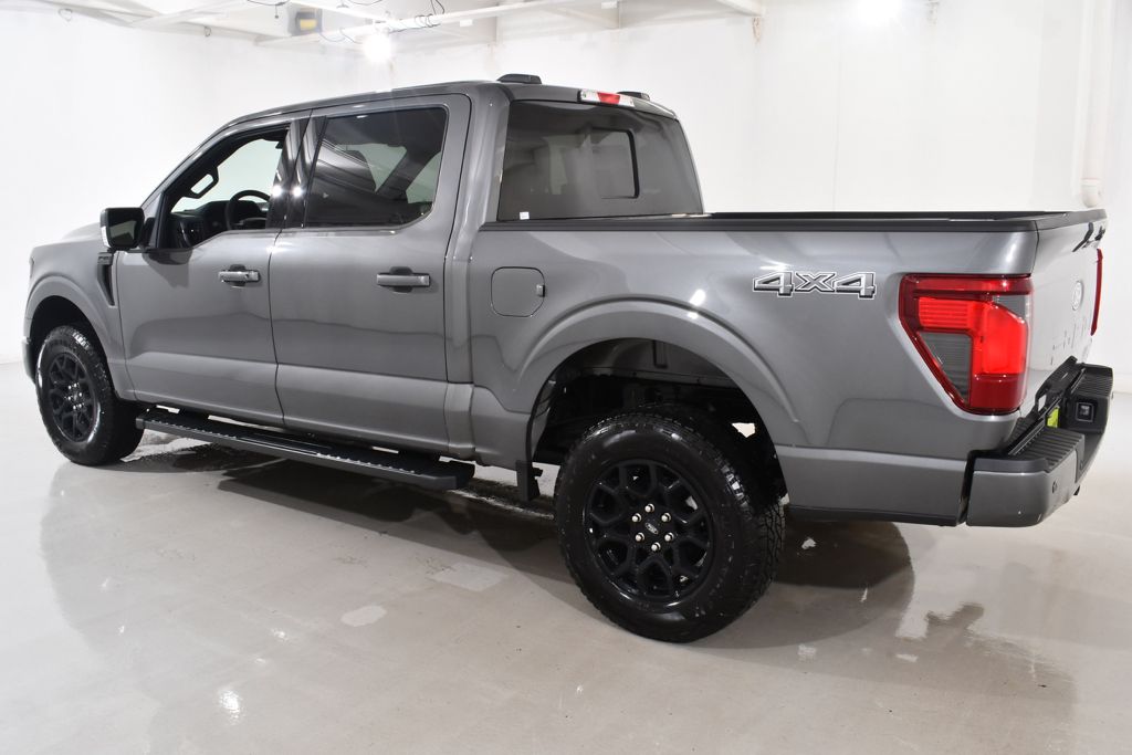 New 2026 Gray Ford XLT image 15