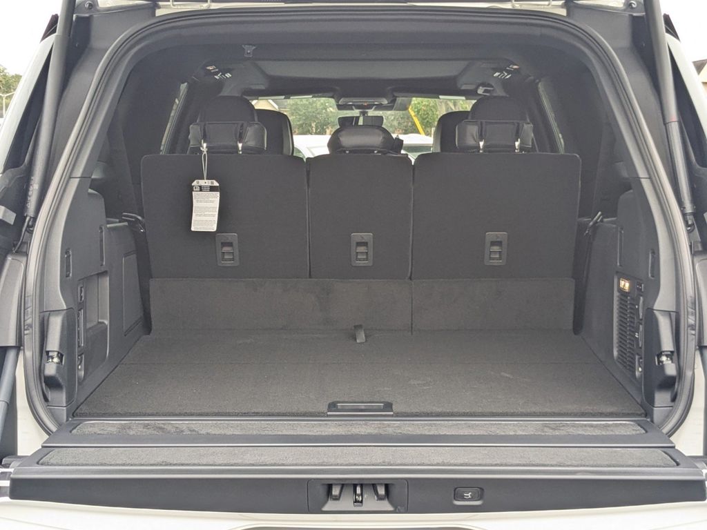 2025 Lincoln Navigator Reserve L