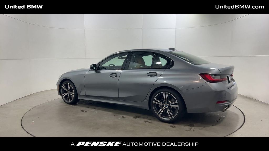 Thumbnail: 2023 BMW 3 Series - 6