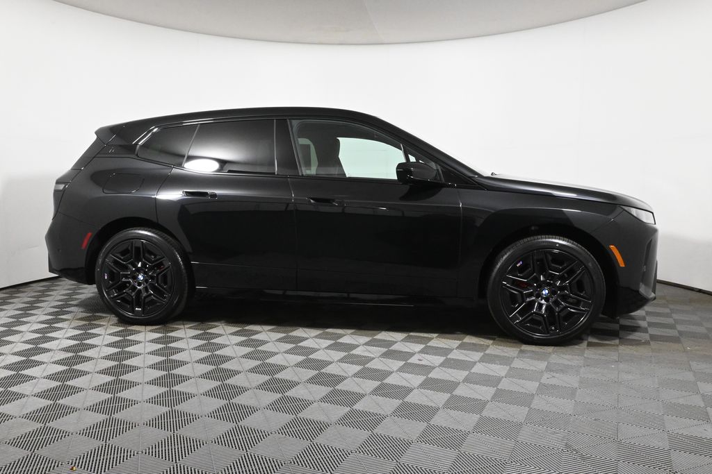 Thumbnail: 2026 BMW iX - 8