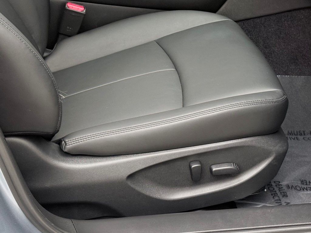 Thumbnail: 2016 INFINITI Q50 - 21