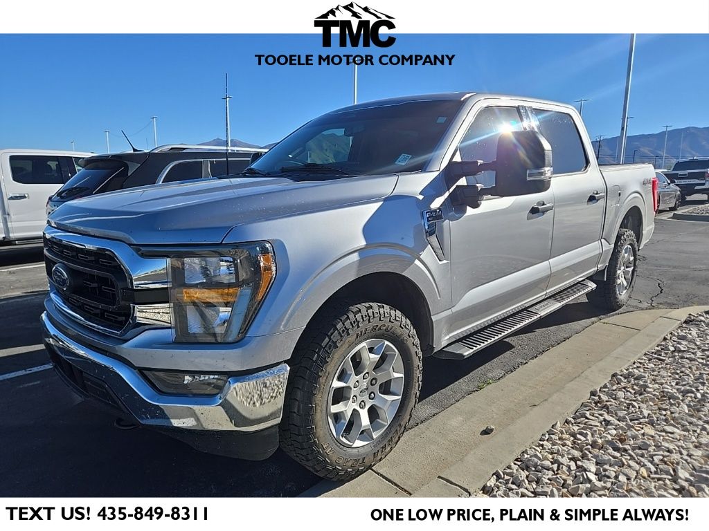 Used 2023 Silver Ford XLT image 5