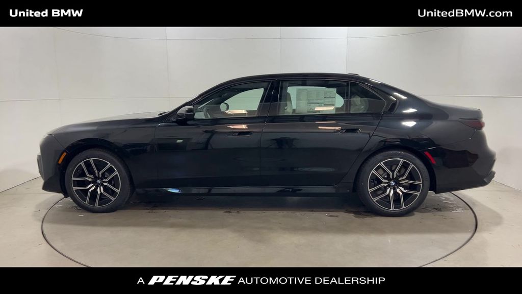 2025 BMW 7 Series 760i xDrive 5