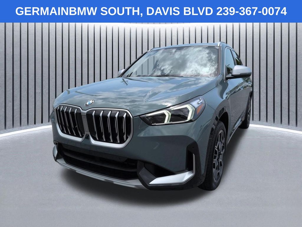 Certified Used 2024 Green BMW xDrive28i image 9