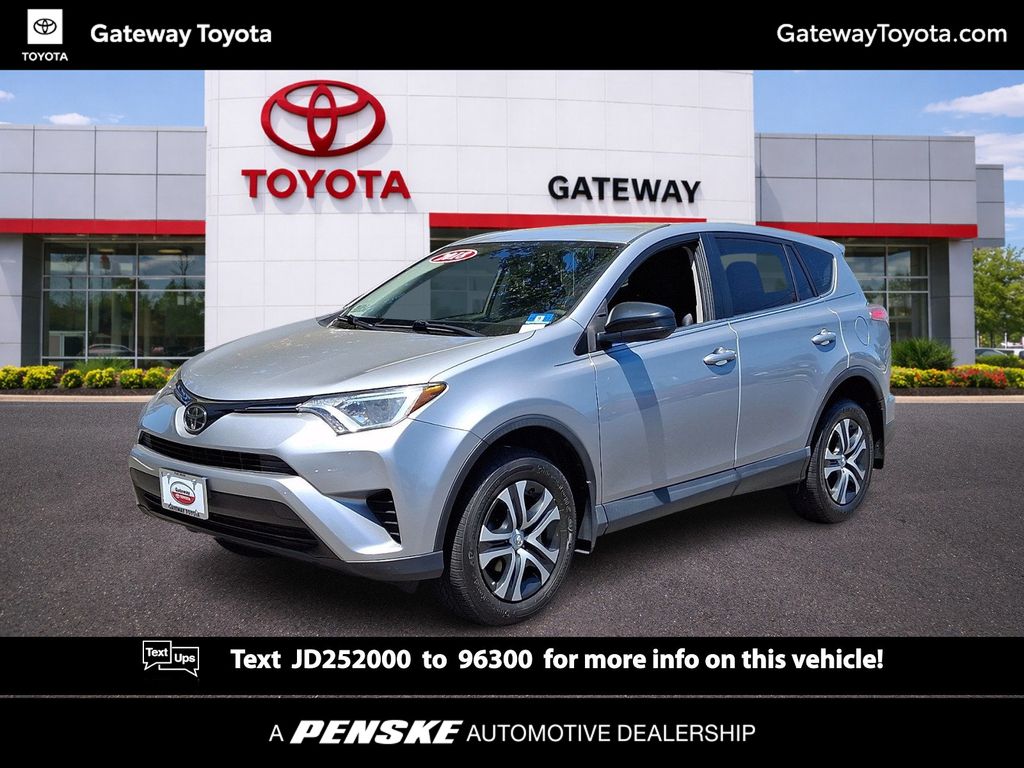 Silver Sky Metallic 2018 Toyota RAV4 LE AWD SUV / Crossover All-Wheel Drive 6-Speed Automatic