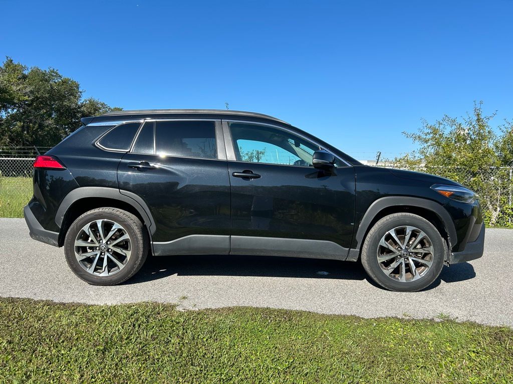 Thumbnail: 2024 Toyota Corolla Cross - 6