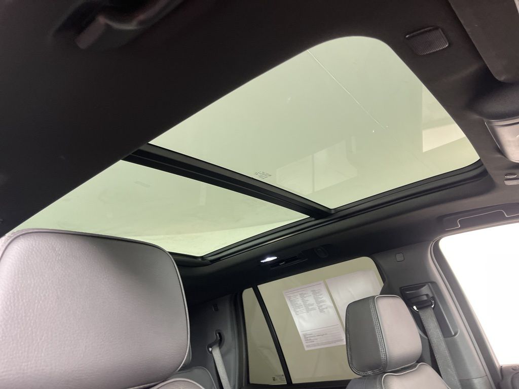 Thumbnail: 2024 GMC Yukon - 12