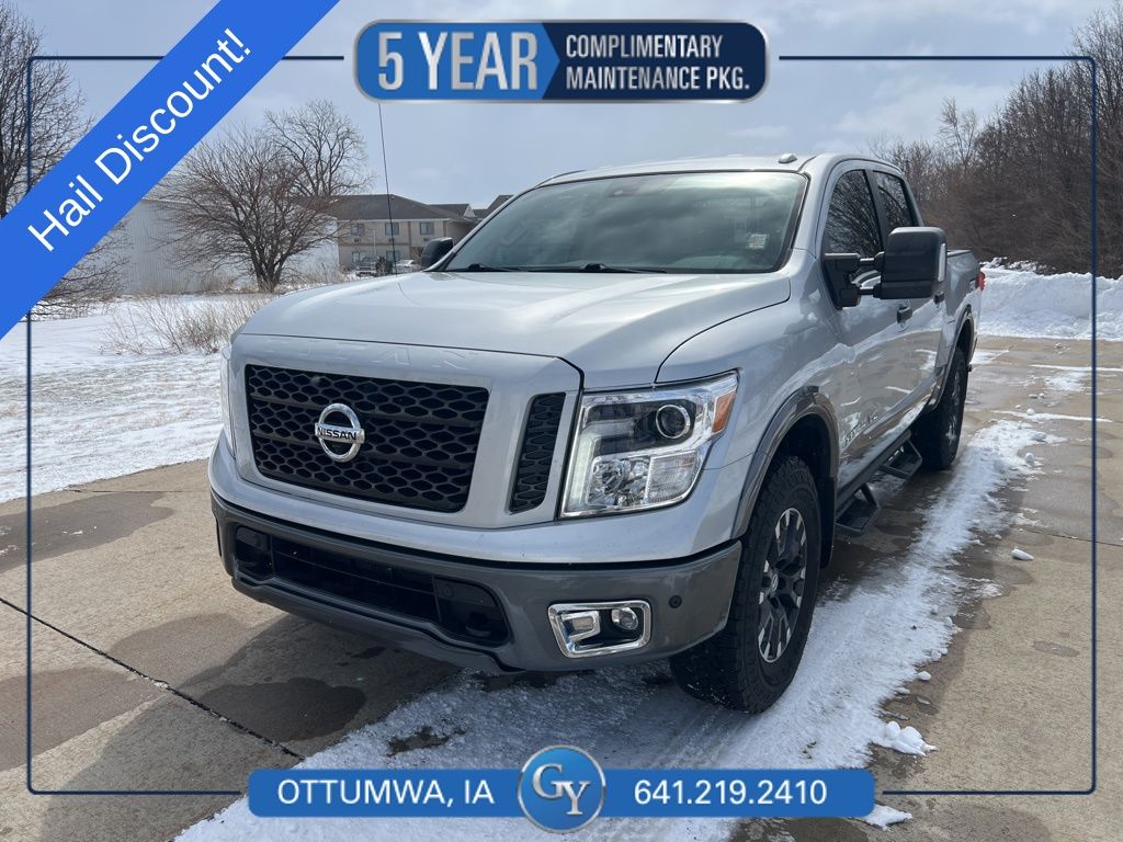 Brilliant Silver Metallic 2019 Nissan Titan PRO-4X Crew Cab 4WD Pickup Truck Four-Wheel Drive 7-Speed Automatic