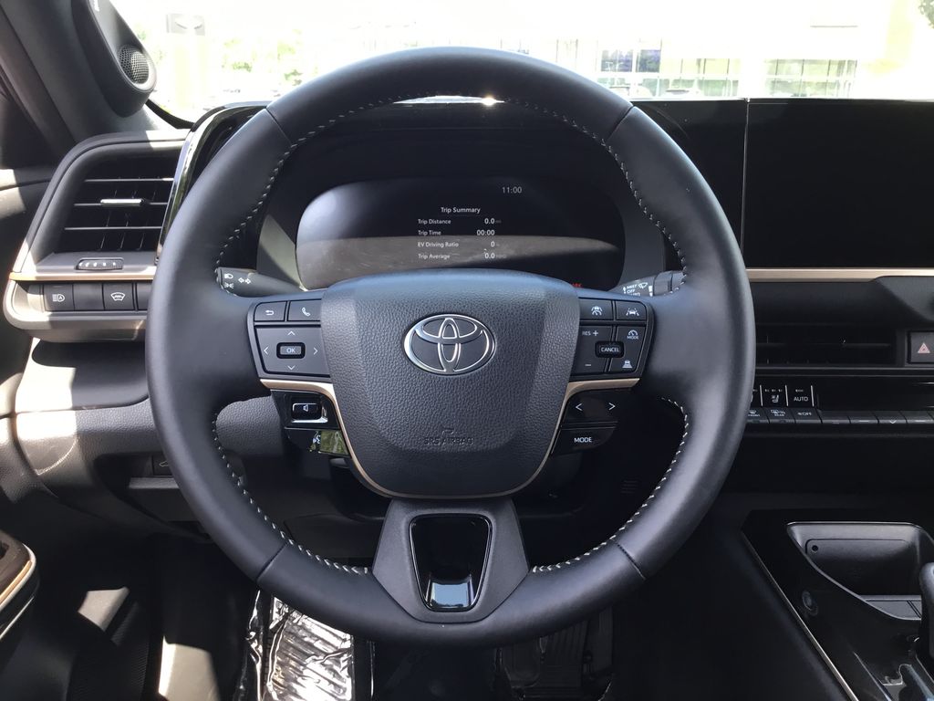 Thumbnail: 2026 Toyota Crown - 19