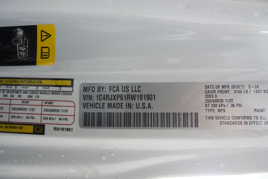 Thumbnail: 2024 Jeep Wrangler - 28