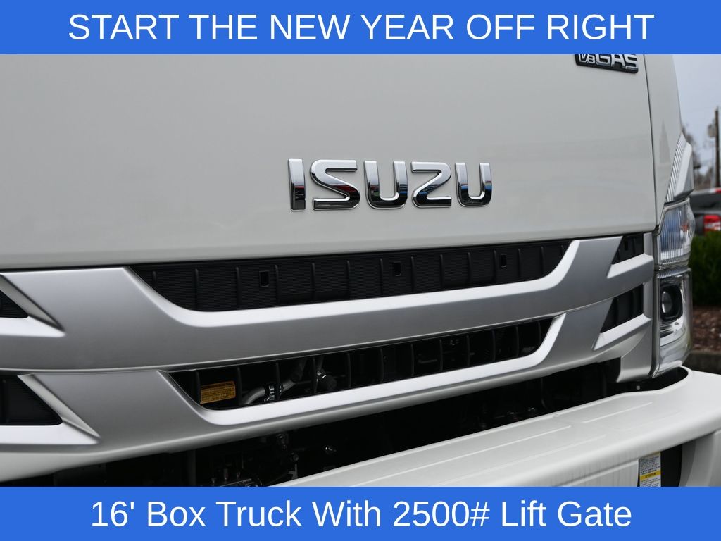 2025 Isuzu NPR HD 