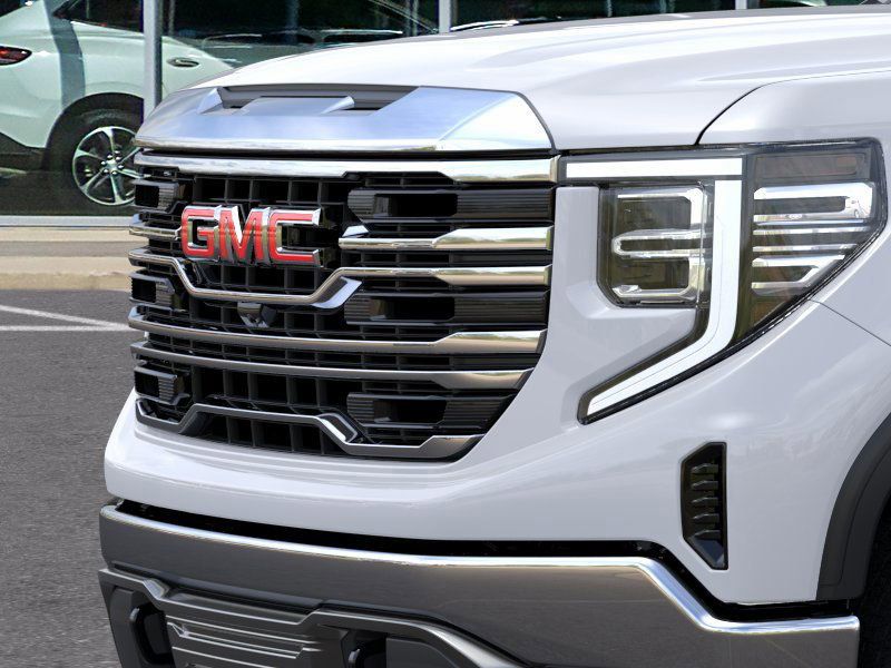 2024 GMC Sierra 1500 SLT 13