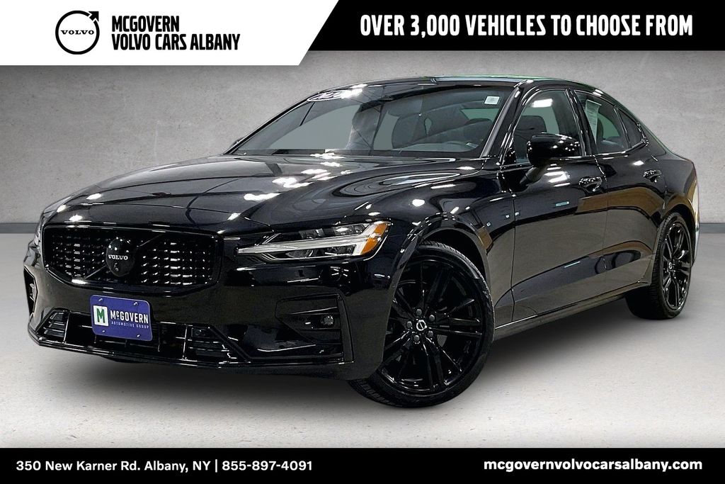 Onyx Black Metallic 2024 Volvo S60 Sedan All-Wheel Drive Automatic