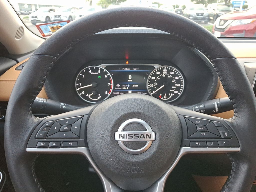 Thumbnail: 2020 Nissan Sentra - 20