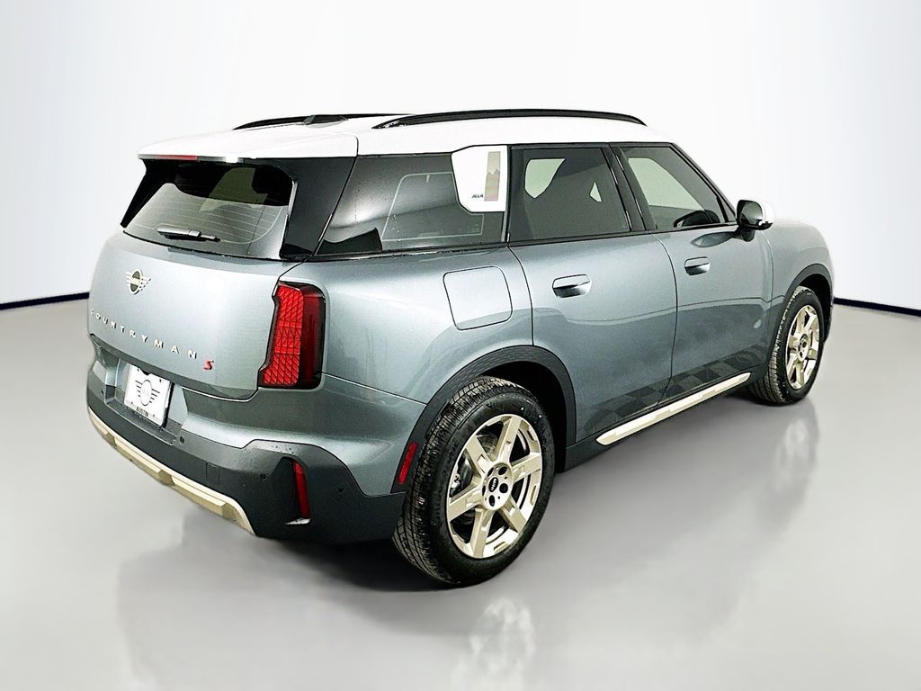 2025 MINI Cooper Countryman Base 5