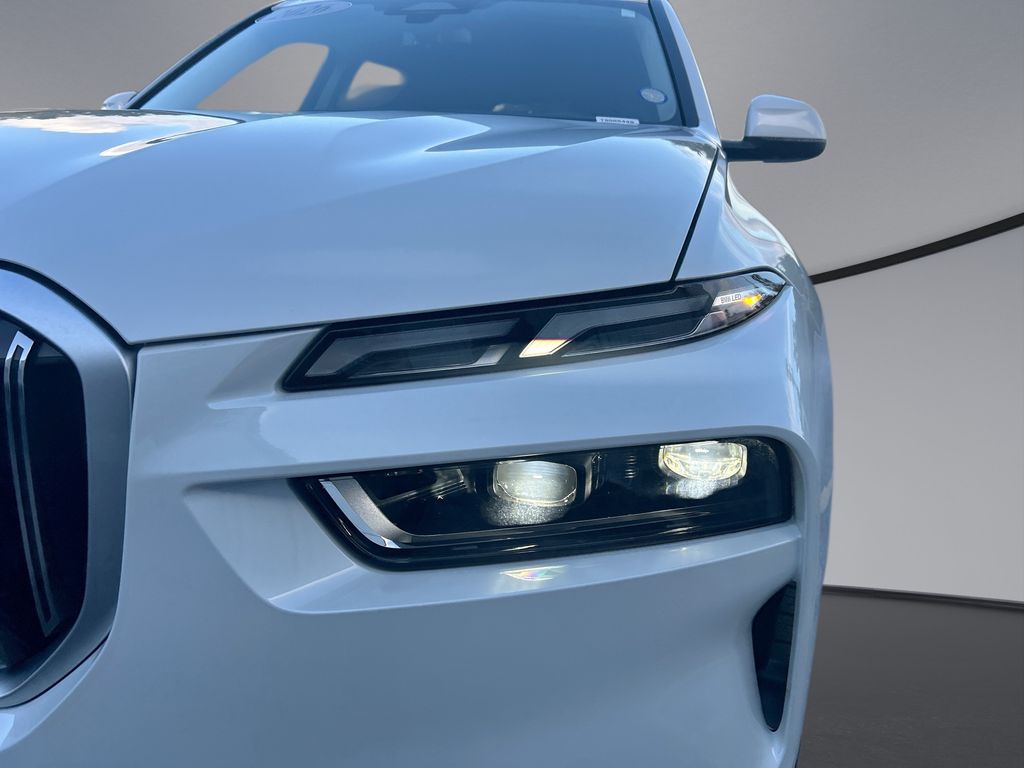 Thumbnail: 2026 BMW X7 - 30
