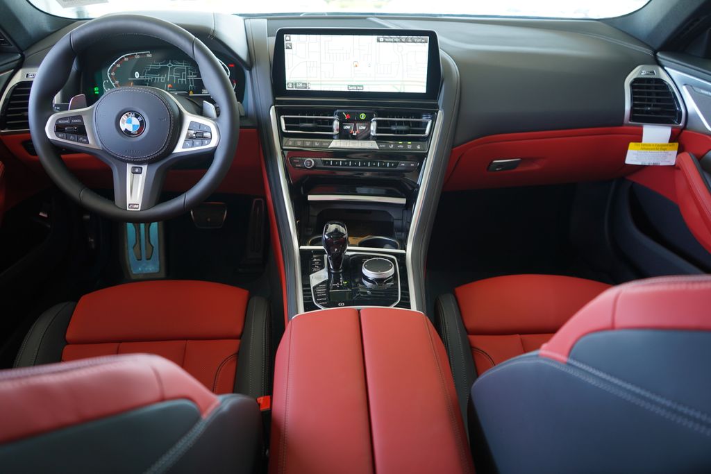 Thumbnail: 2026 BMW 8 Series - 14