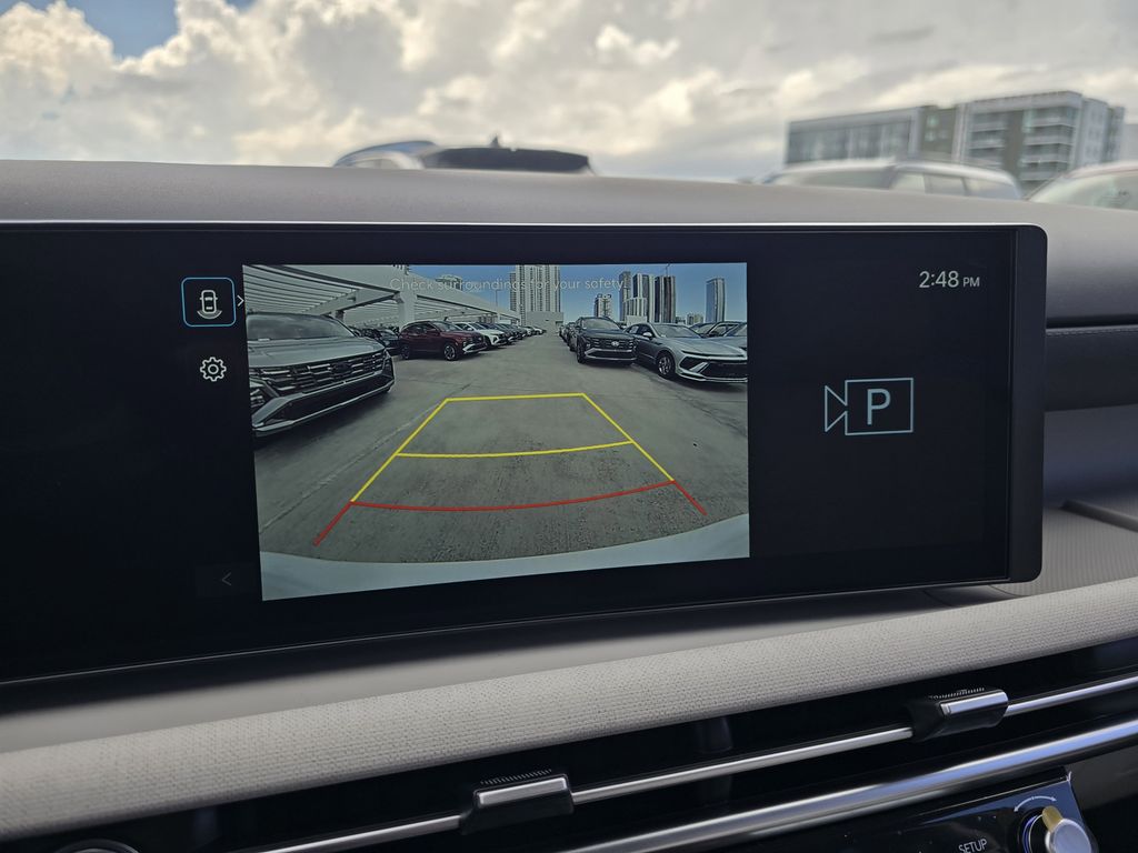 New 2026 Green Hyundai SEL Premium image 24