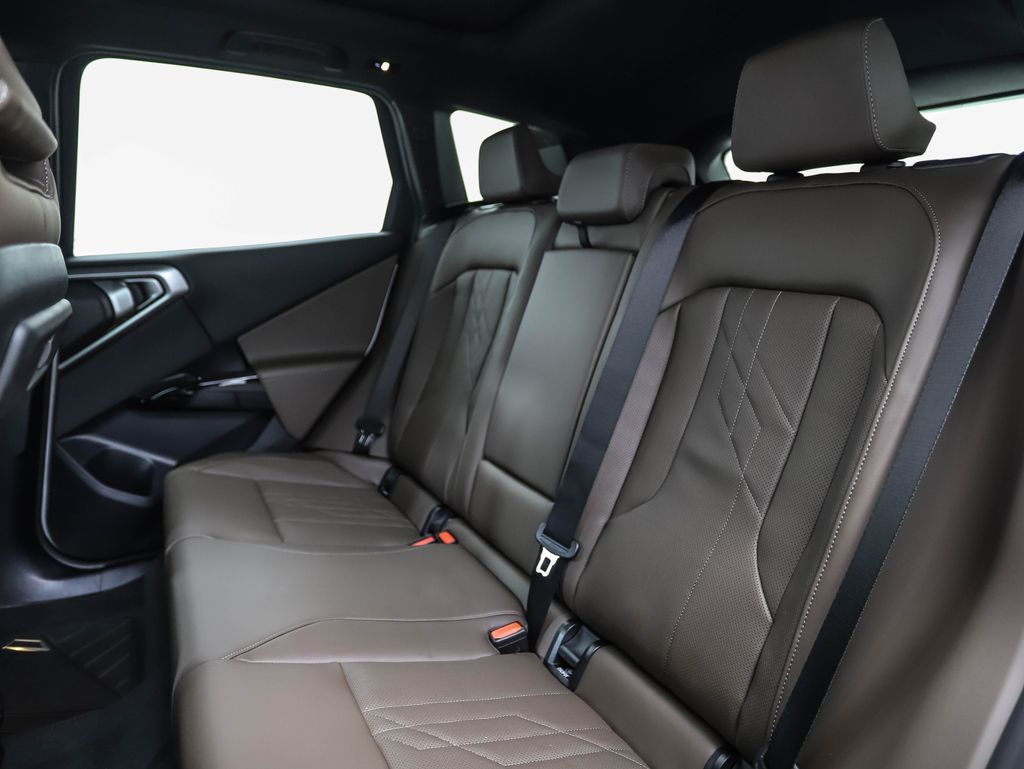 Thumbnail: 2026 BMW X3 - 22