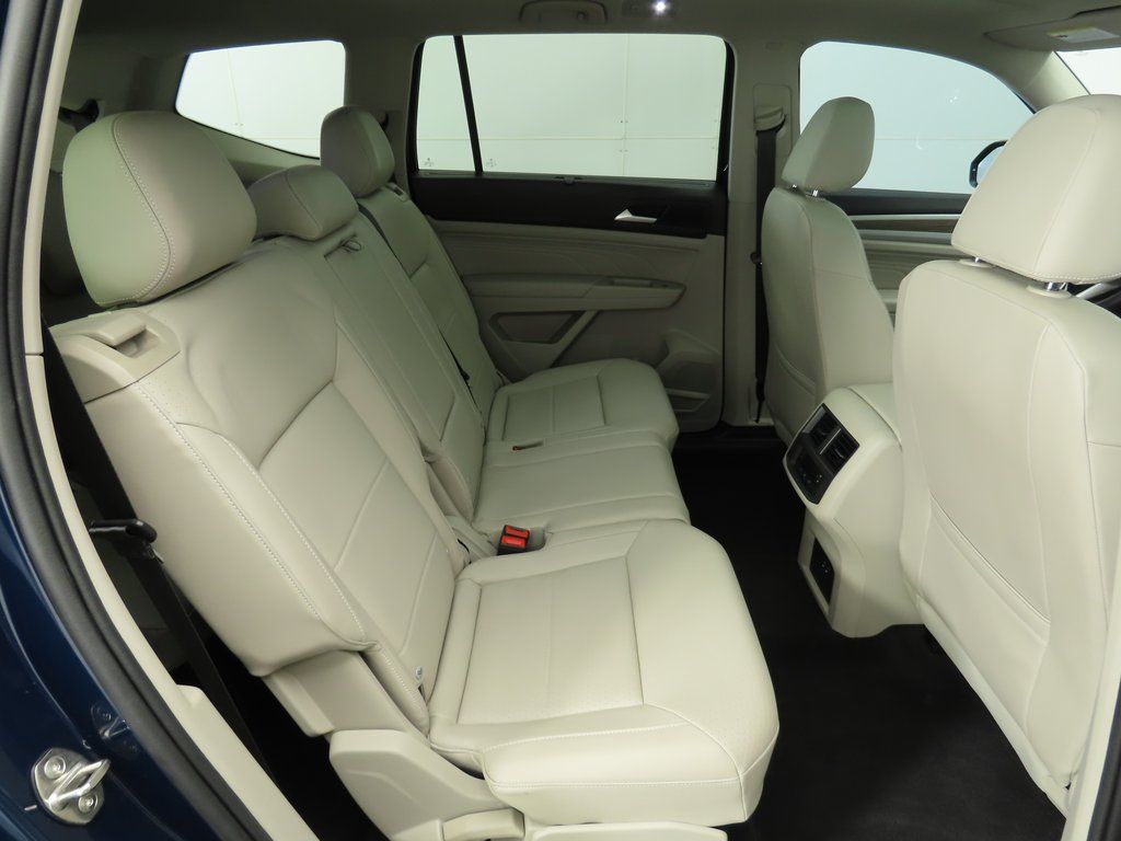 2022 Volkswagen Atlas SEL 22