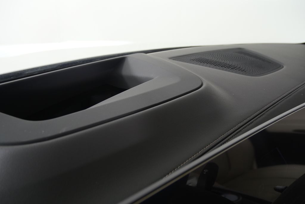 Thumbnail: 2026 BMW X5 - 19