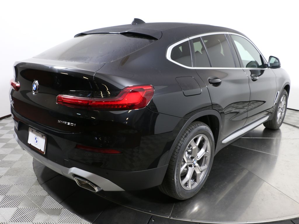 2024 BMW X4 xDrive30i 5