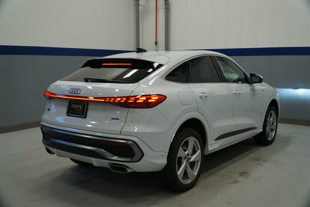 New 2025 White Audi Premium Plus image 6