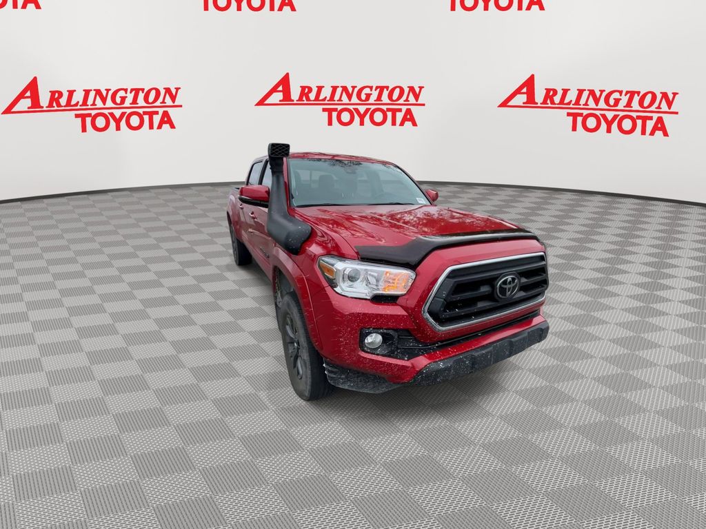 View vehicle photo 2