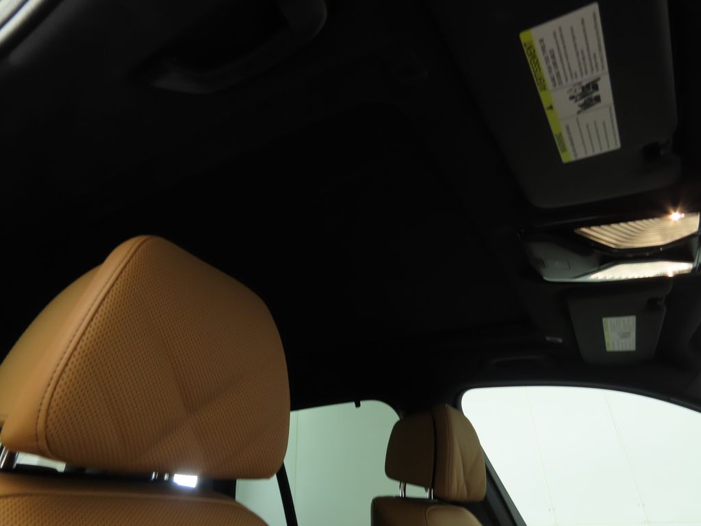 Thumbnail: 2026 BMW X5 - 19