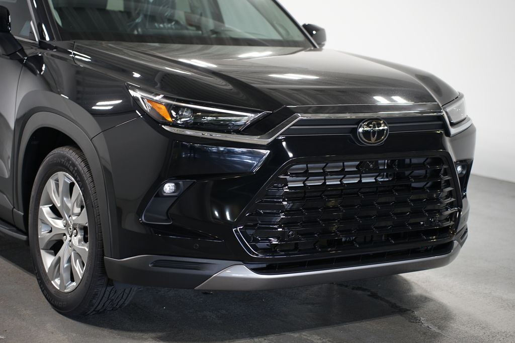 Thumbnail: 2025 Toyota Grand Highlander - 4