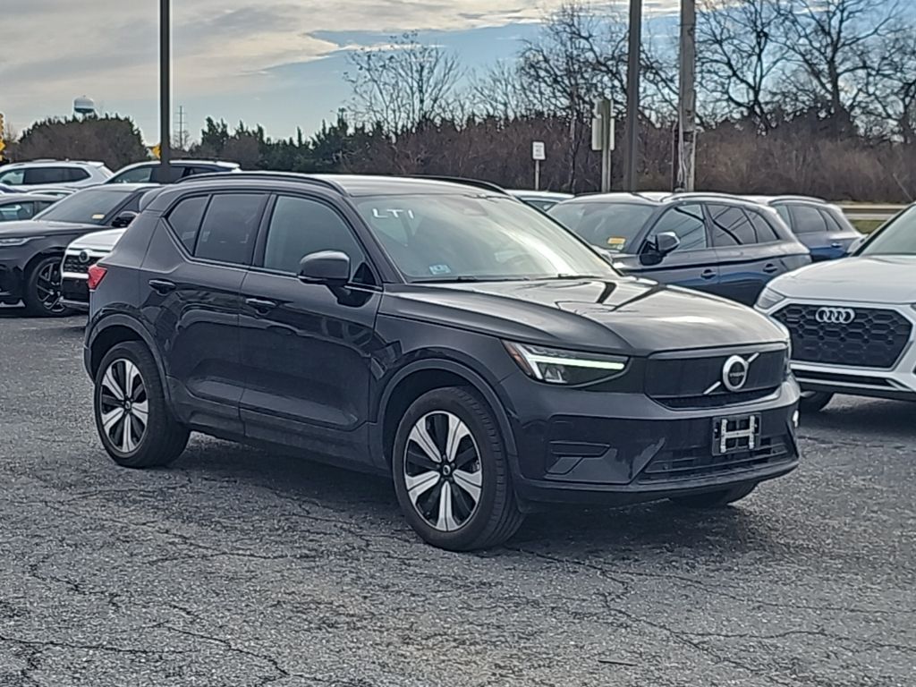 2023 Volvo XC40 Recharge Twin Core eAWD