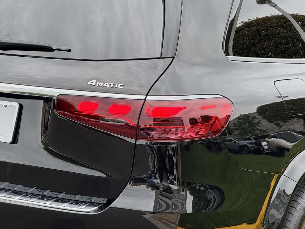 Thumbnail: 2024 Mercedes-Benz GLS - 8