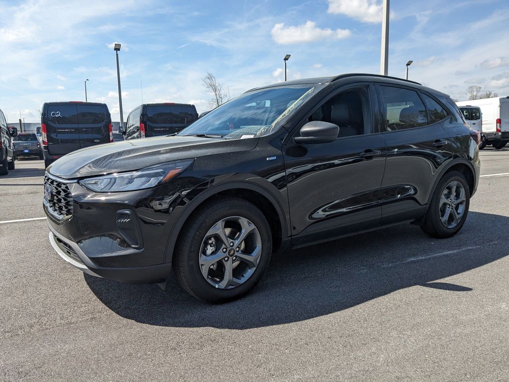 2025 Ford Escape ST-Line