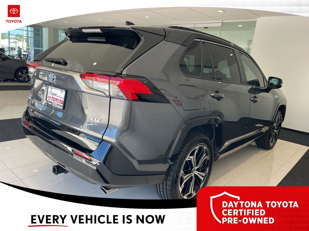2024 Toyota RAV4 XSE - Photo 15