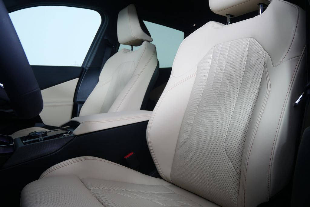 Thumbnail: 2026 BMW X3 - 11