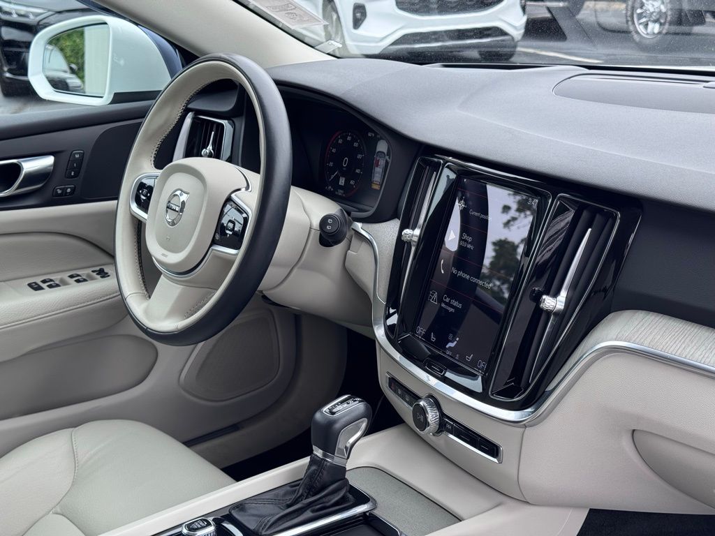 VolvoV60 Cross Country17