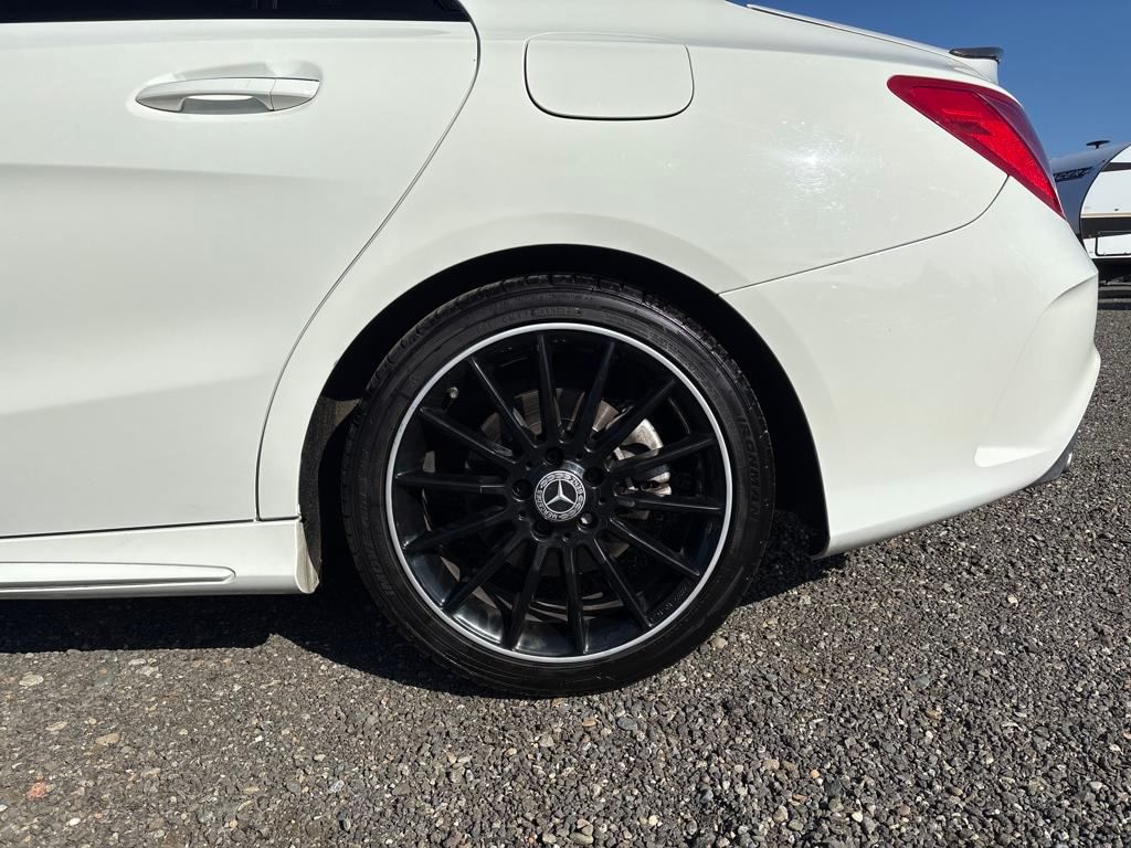 2016 Cirrus White Mercedes-Benz CLA CLA 250 FWD Sedan