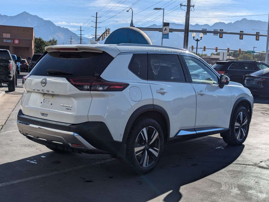 2023 Nissan Rogue Platinum 4