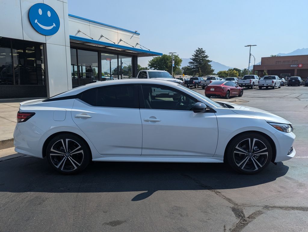 2023 Nissan Sentra SR 2