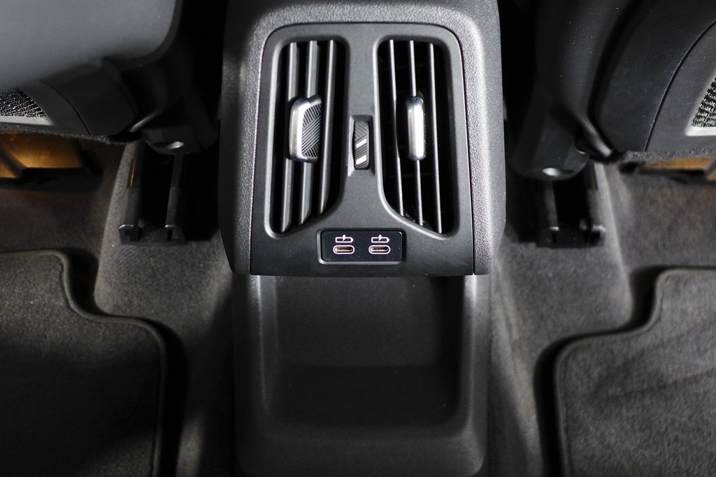 Thumbnail: 2024 BMW X1 - 23